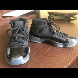 RETRO AIR JORDAN “GAMMA BLUES” SZ 11 175 FIRM